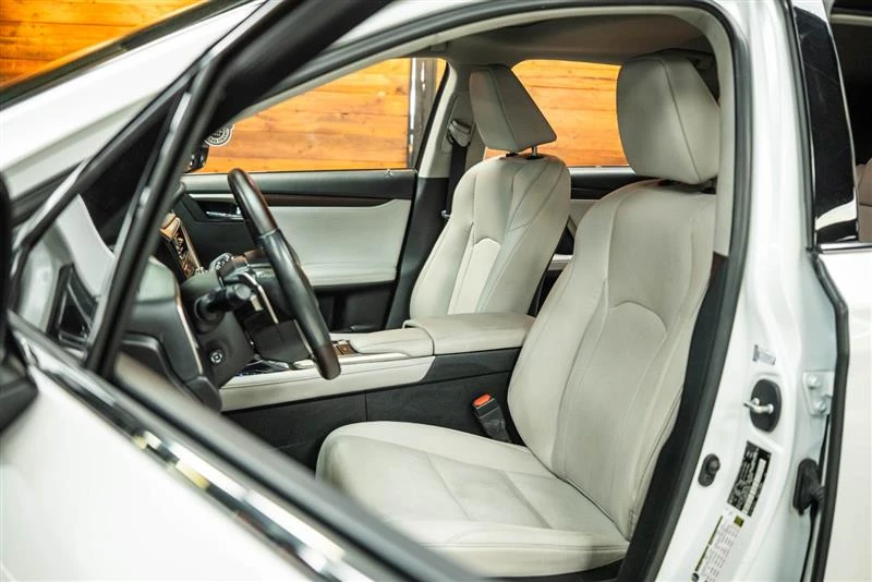 2022 Lexus RX 4th Gen - Image 10 of 20