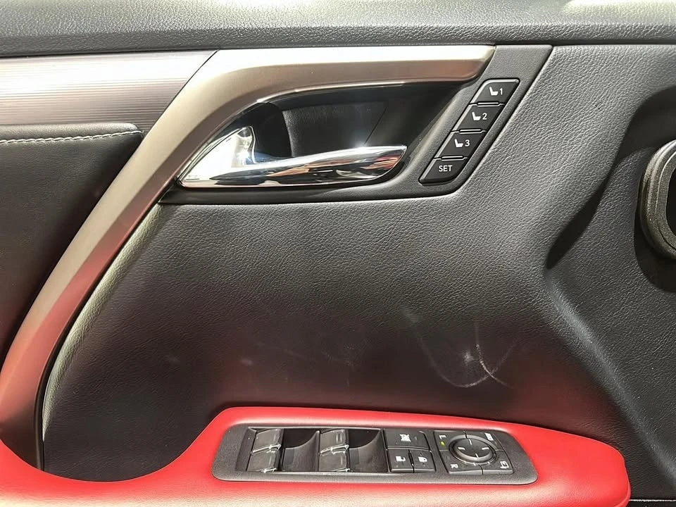 2022 Lexus RX 4th Gen - Image 9 of 13