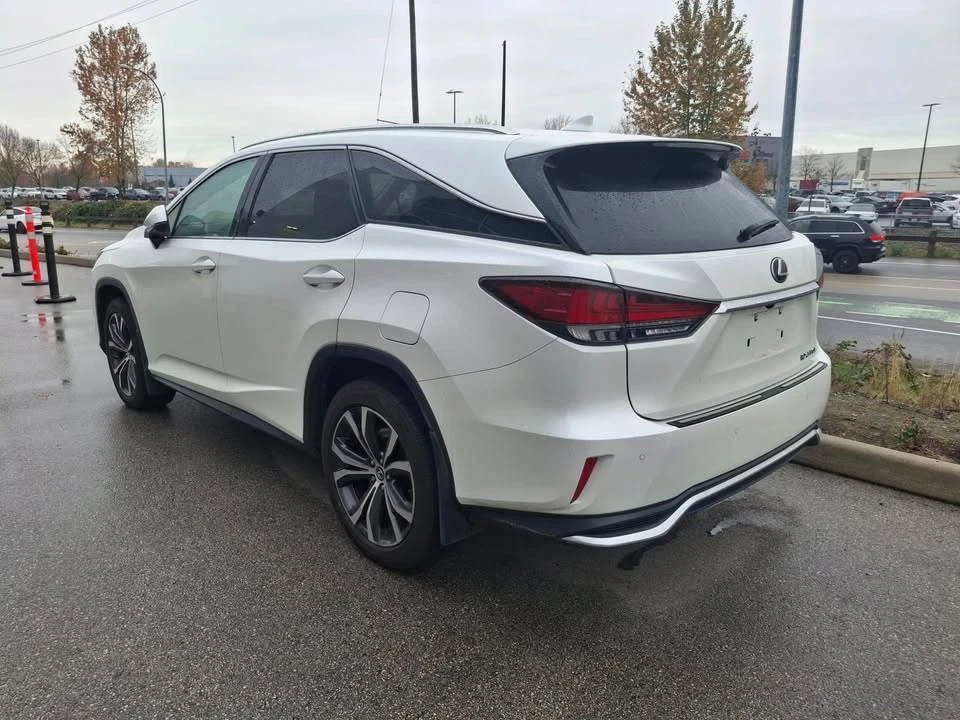 2022 Lexus RX 4th Gen - Image 4 of 7