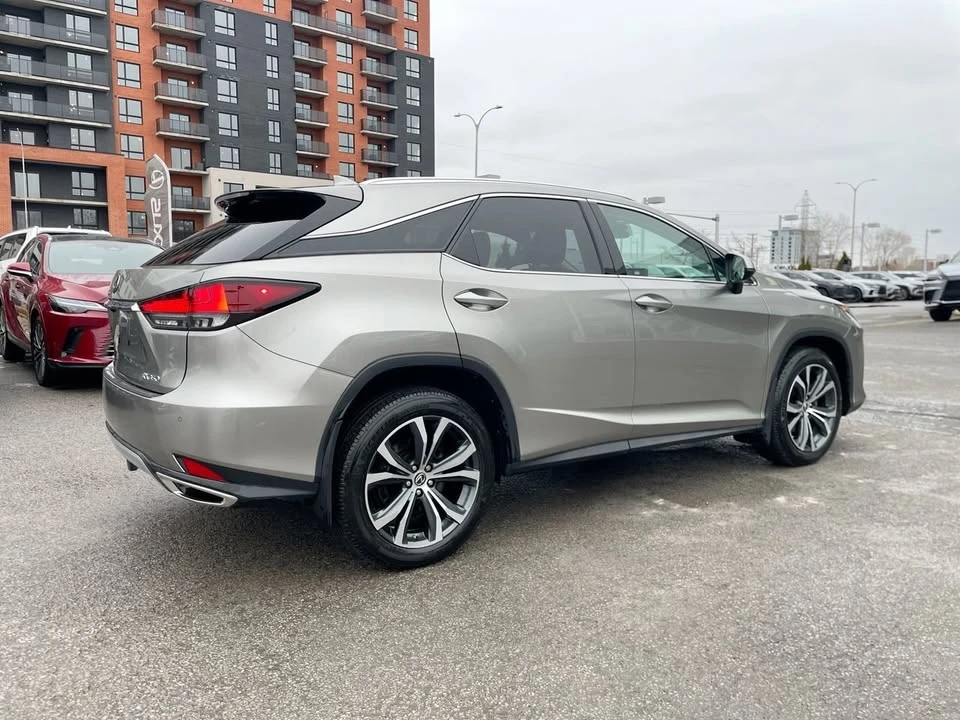 2022 Lexus RX 4th Gen - Image 15 of 18