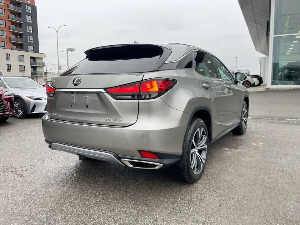 2022 Lexus RX 4th Gen - Image 13 of 18