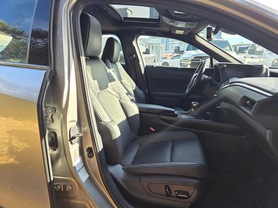 2022 Lexus NX 2nd Gen - Image 7 of 18