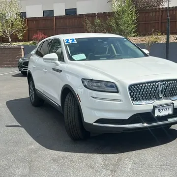 2022 Lincoln Nautilus Luxury AWD