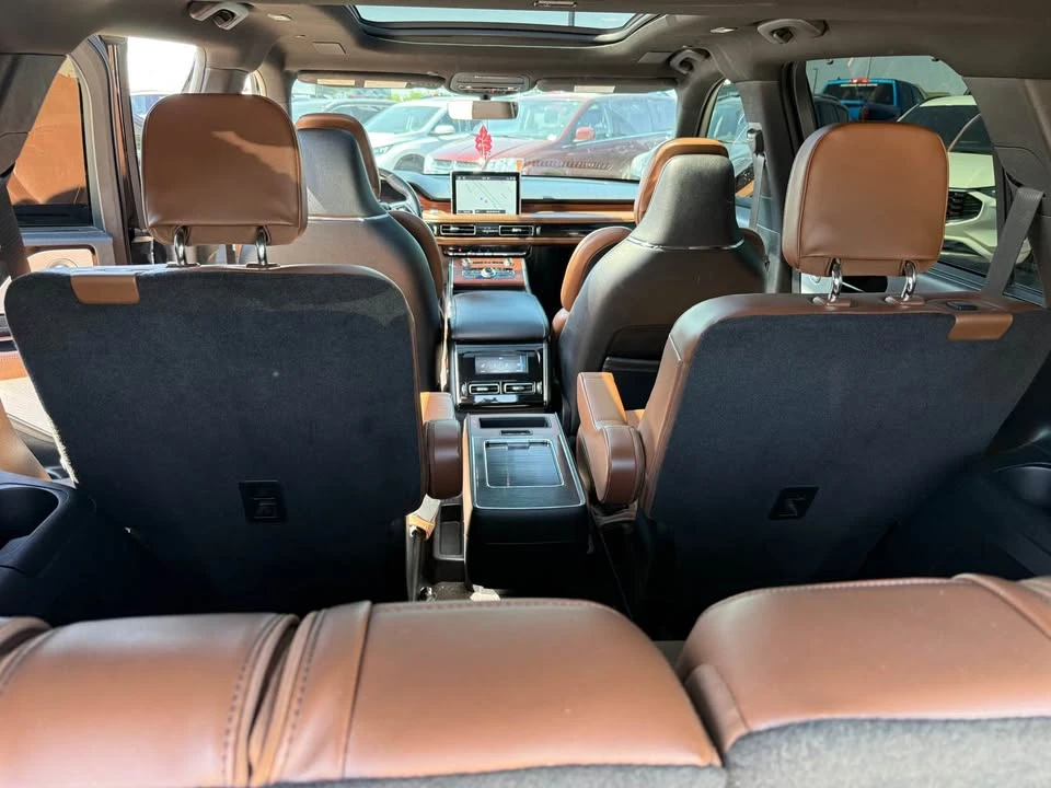 2022 Lincoln Aviator 2nd Gen - Image 11 of 16