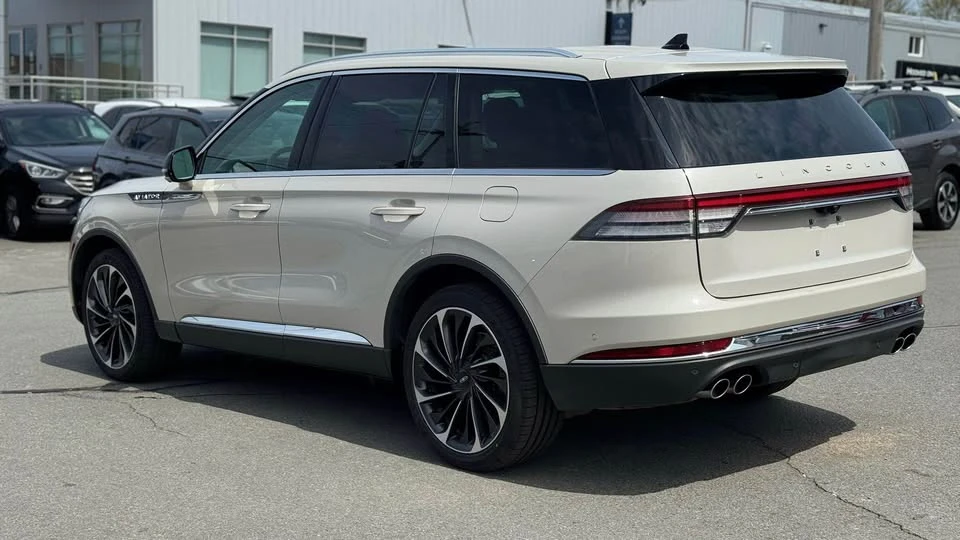 2022 Lincoln Aviator 2nd Gen - Image 8 of 20