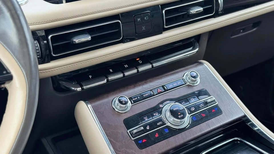 2022 Lincoln Aviator 2nd Gen - Image 18 of 20