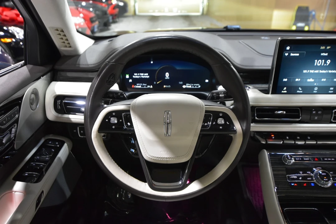 2022 Lincoln Aviator 2nd Gen - Image 19 of 21