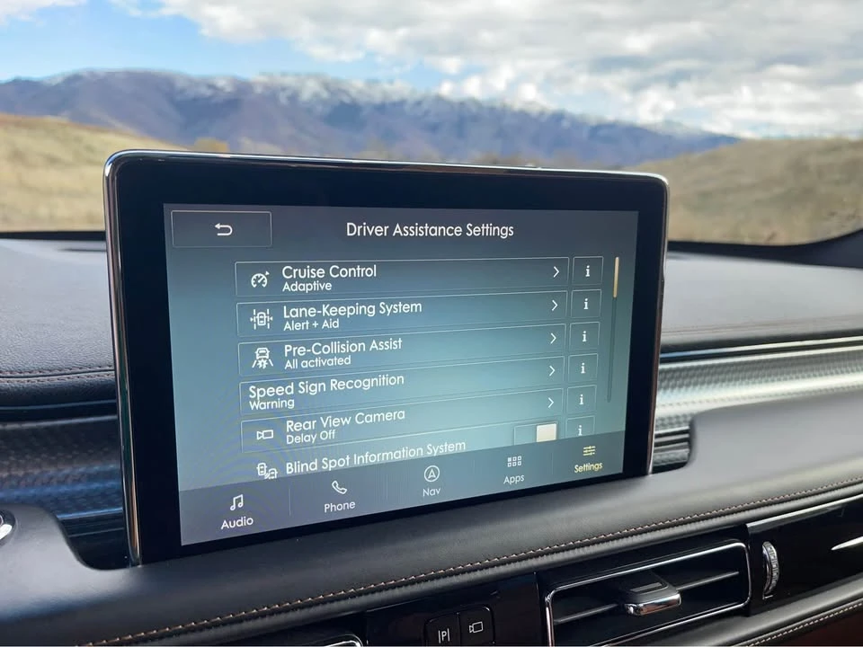 2022 Lincoln Aviator 2nd Gen - Image 16 of 20