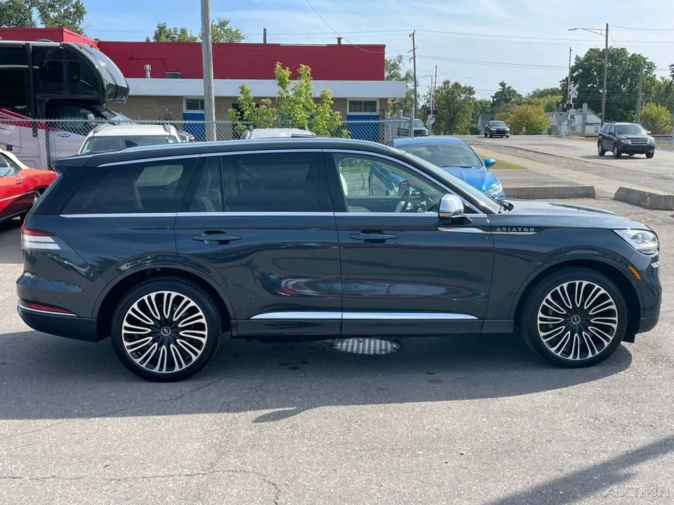 2022 Lincoln Aviator 2nd Gen - Image 4 of 12