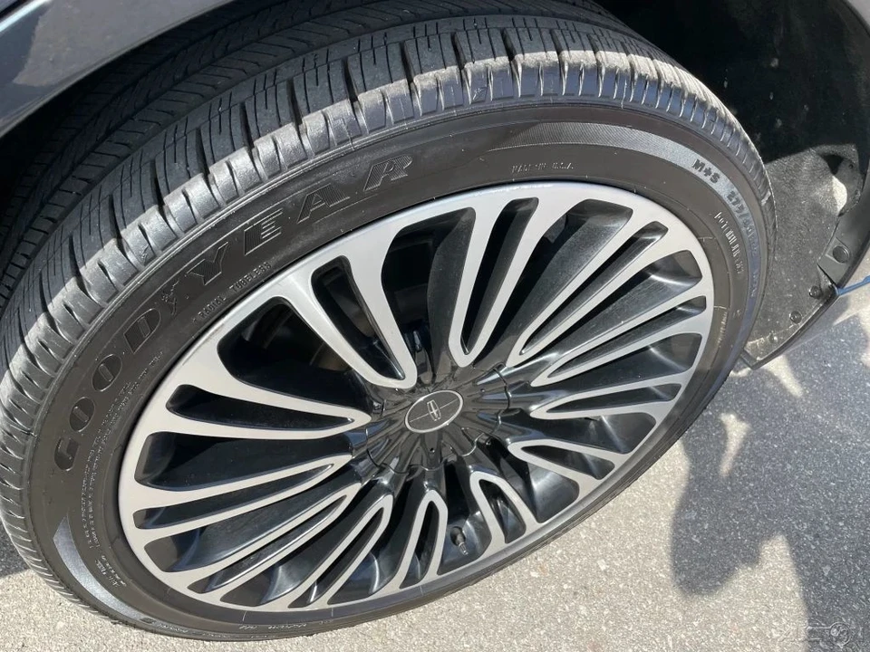 2022 Lincoln Aviator 2nd Gen - Image 10 of 12