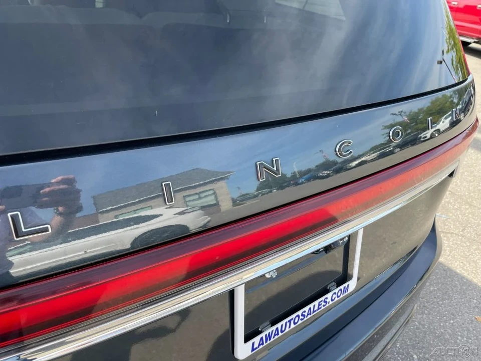 2022 Lincoln Aviator 2nd Gen - Image 15 of 21