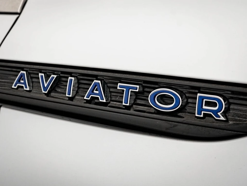 2022 Lincoln Aviator 2nd Gen - Image 15 of 21