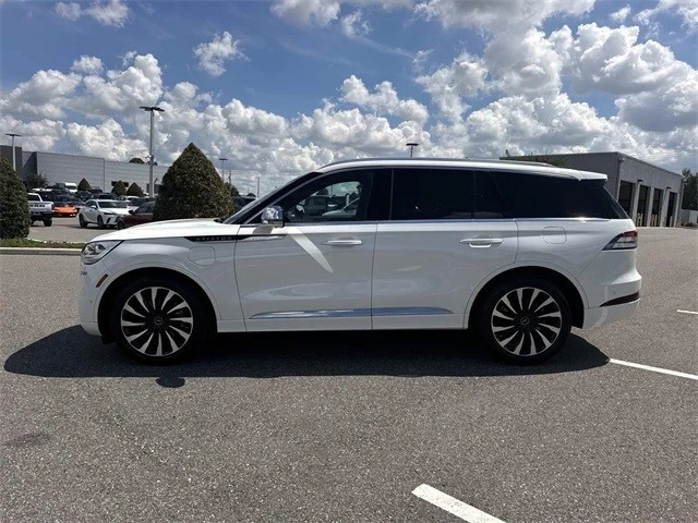 2022 Lincoln Aviator 2nd Gen - Image 2 of 21