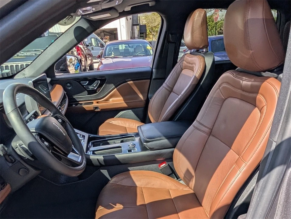 2022 Lincoln Aviator 2nd Gen - Image 11 of 12