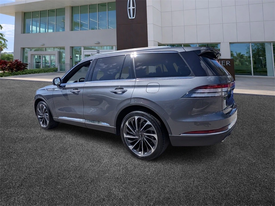 2022 Lincoln Aviator 2nd Gen - Image 5 of 12