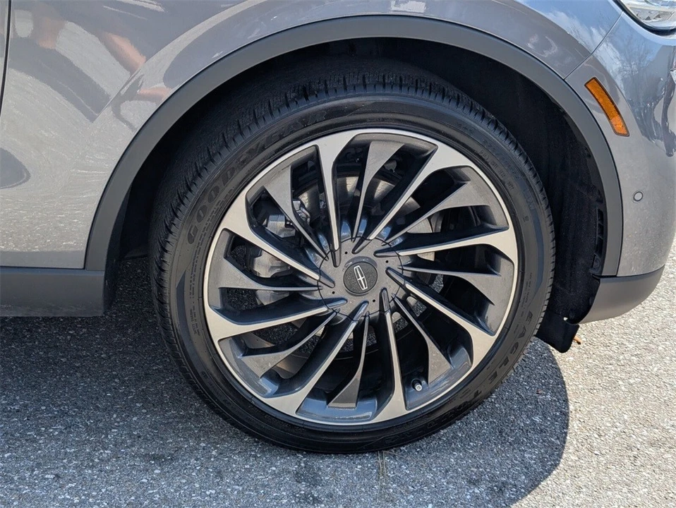 2022 Lincoln Aviator 2nd Gen - Image 9 of 12