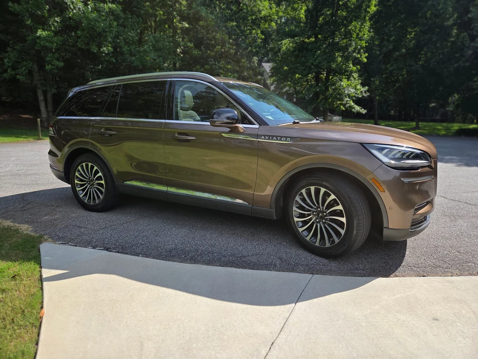 2022 Lincoln Aviator 2nd Gen - Image 10 of 31