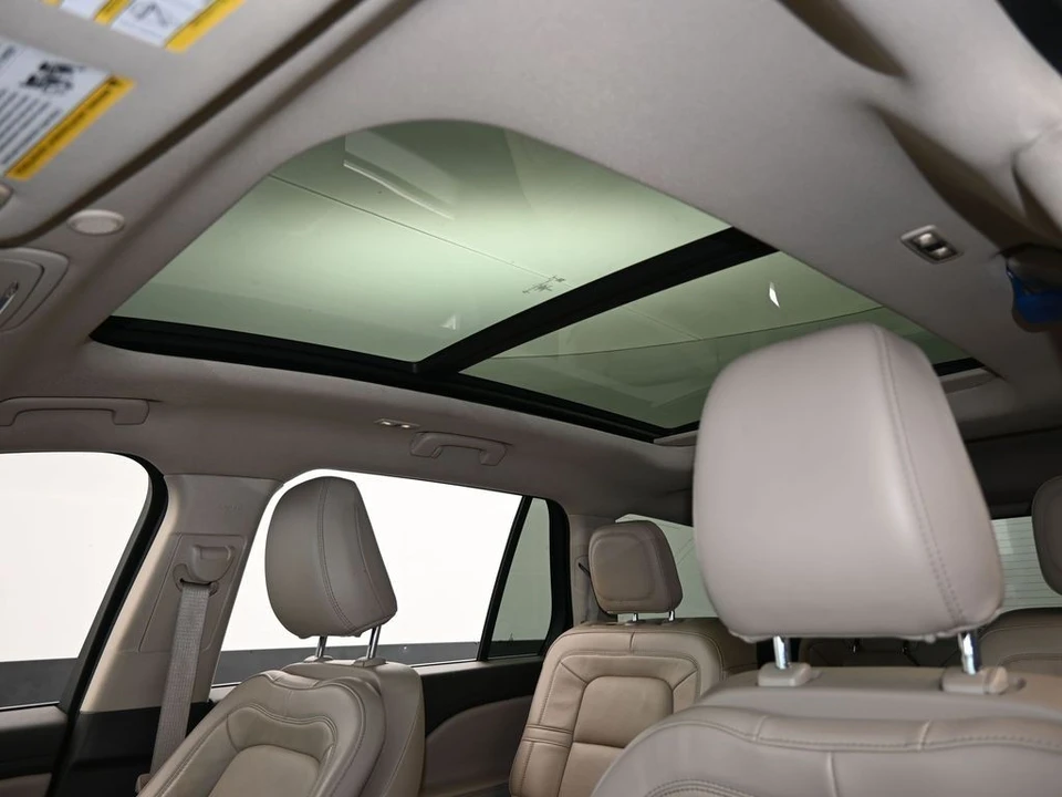 2022 Lincoln Aviator 2nd Gen - Image 11 of 12
