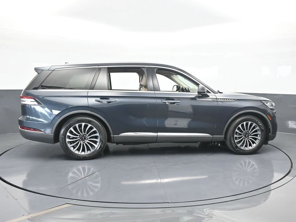 2022 Lincoln Aviator 2nd Gen - Image 7 of 12