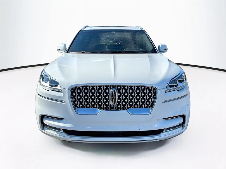 2022 Lincoln Aviator 2nd Gen - Image 2 of 21