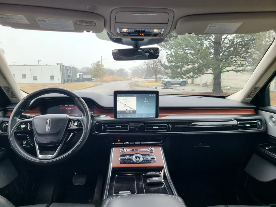 2022 Lincoln Aviator 2nd Gen - Image 19 of 21