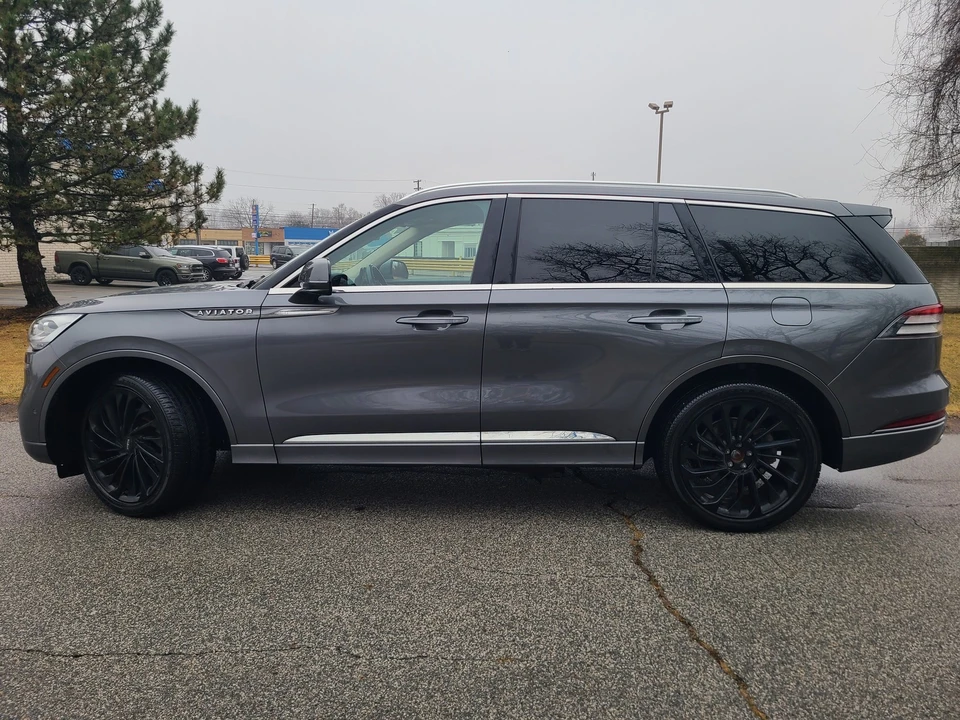 2022 Lincoln Aviator 2nd Gen - Image 2 of 21