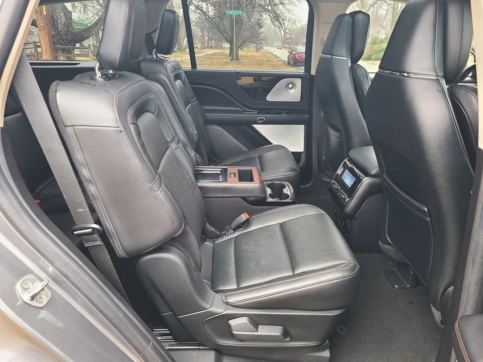 2022 Lincoln Aviator 2nd Gen - Image 16 of 21