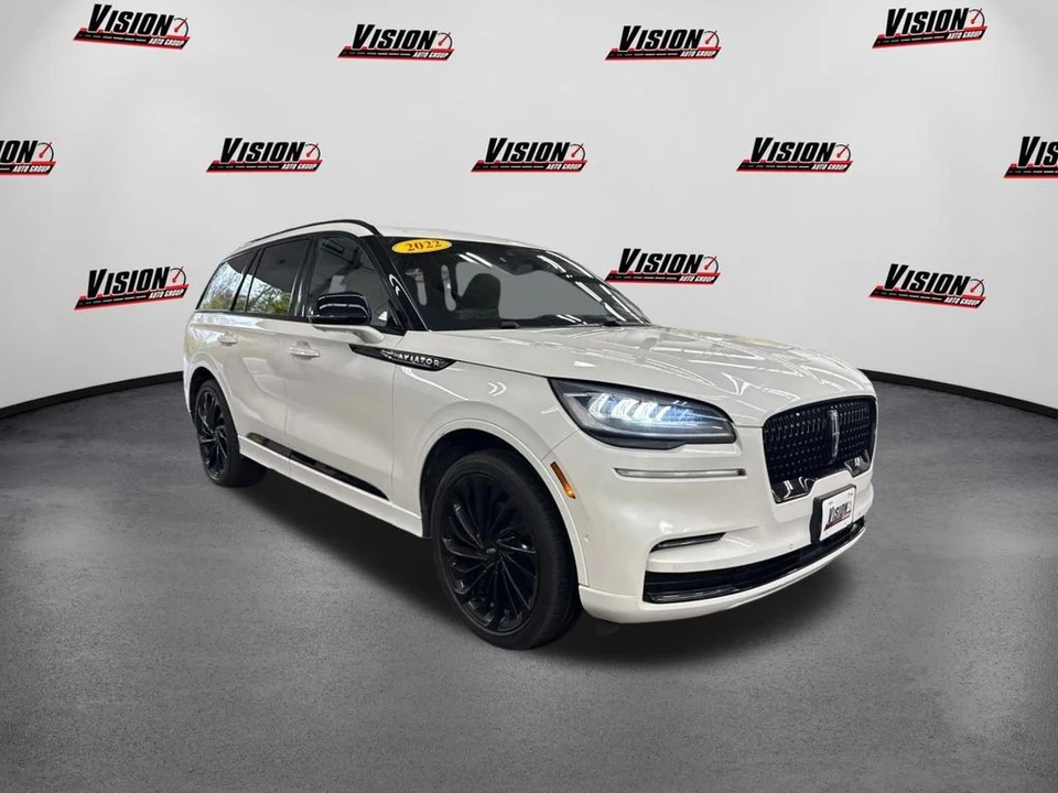 2022 Lincoln Aviator 2nd Gen - Image 3 of 12