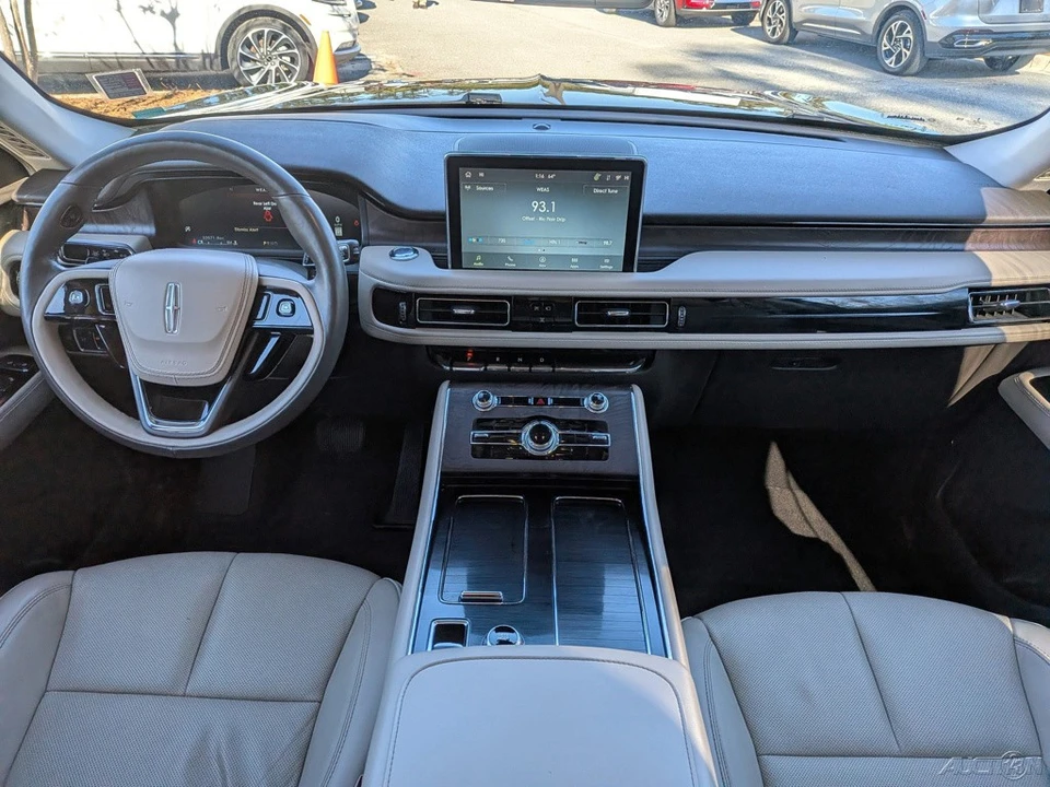 2022 Lincoln Aviator 2nd Gen - Image 17 of 21