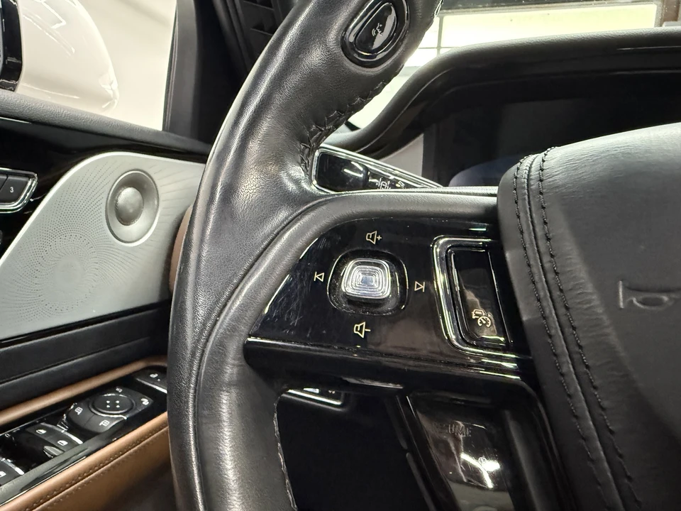 2022 Lincoln Aviator 2nd Gen - Image 17 of 21