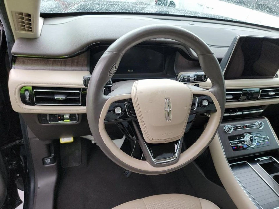 2022 Lincoln Aviator 2nd Gen - Image 4 of 10