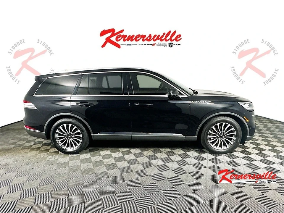 2022 Lincoln Aviator 2nd Gen - Image 8 of 12