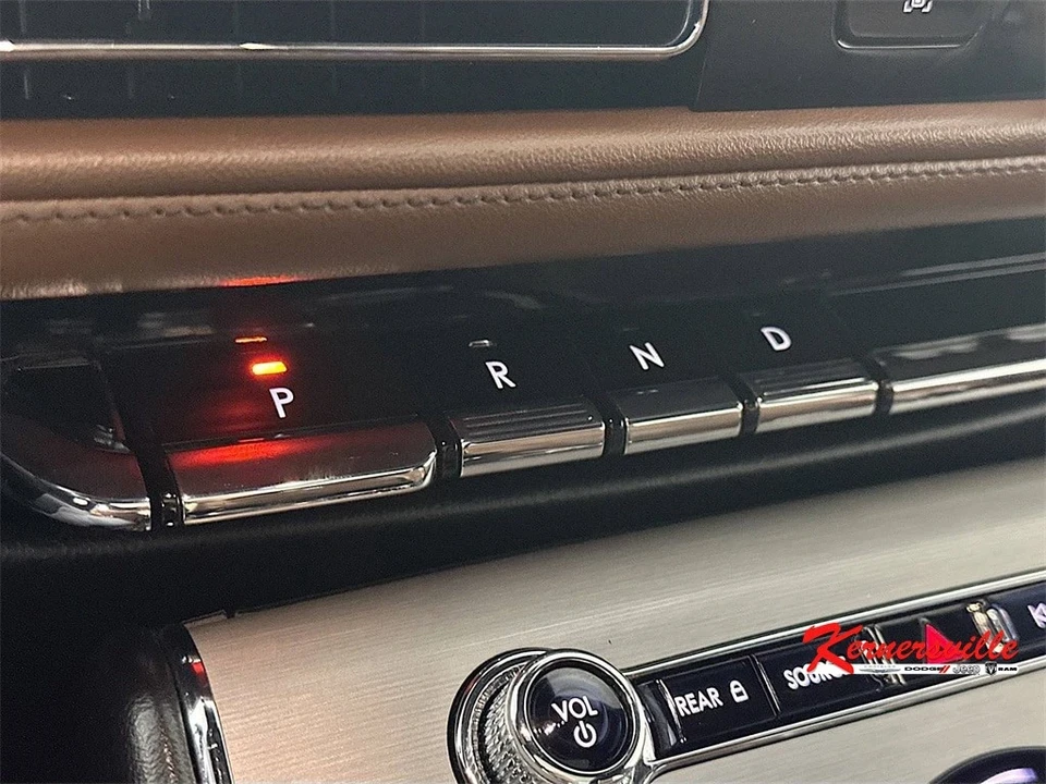 2022 Lincoln Aviator 2nd Gen - Image 16 of 21