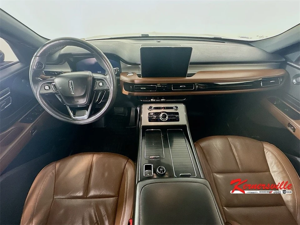 2022 Lincoln Aviator 2nd Gen - Image 10 of 12