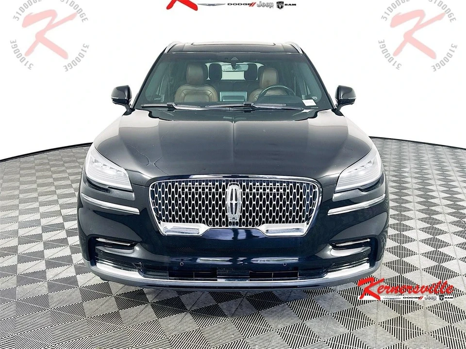 2022 Lincoln Aviator 2nd Gen - Image 2 of 12