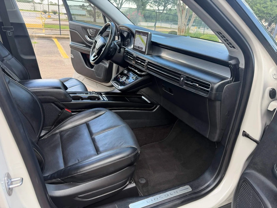 2022 Lincoln Corsair - Image 17 of 31