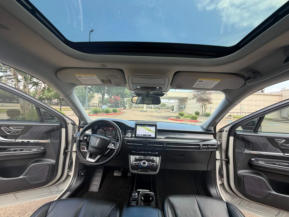 2022 Lincoln Corsair - Image 19 of 31