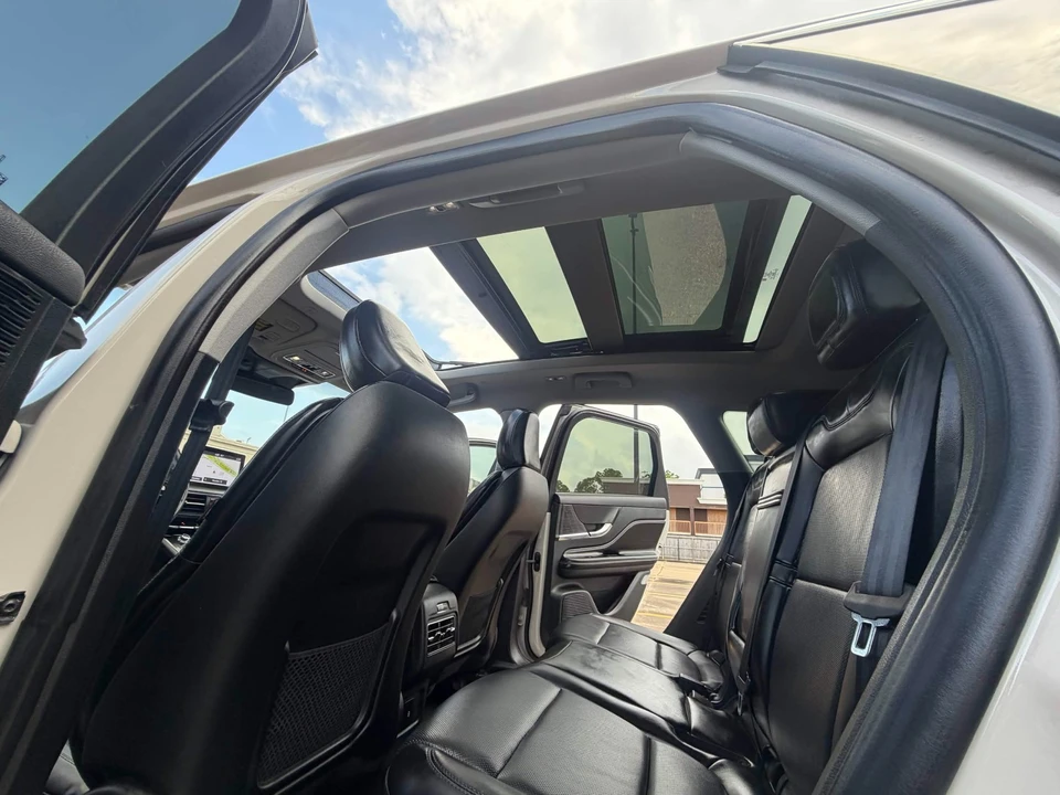 2022 Lincoln Corsair - Image 14 of 31