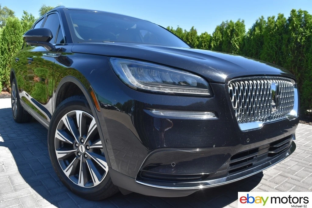 2022 Lincoln Corsair - Image 2 of 24