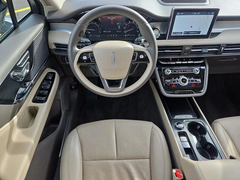 2022 Lincoln Corsair - Image 11 of 12