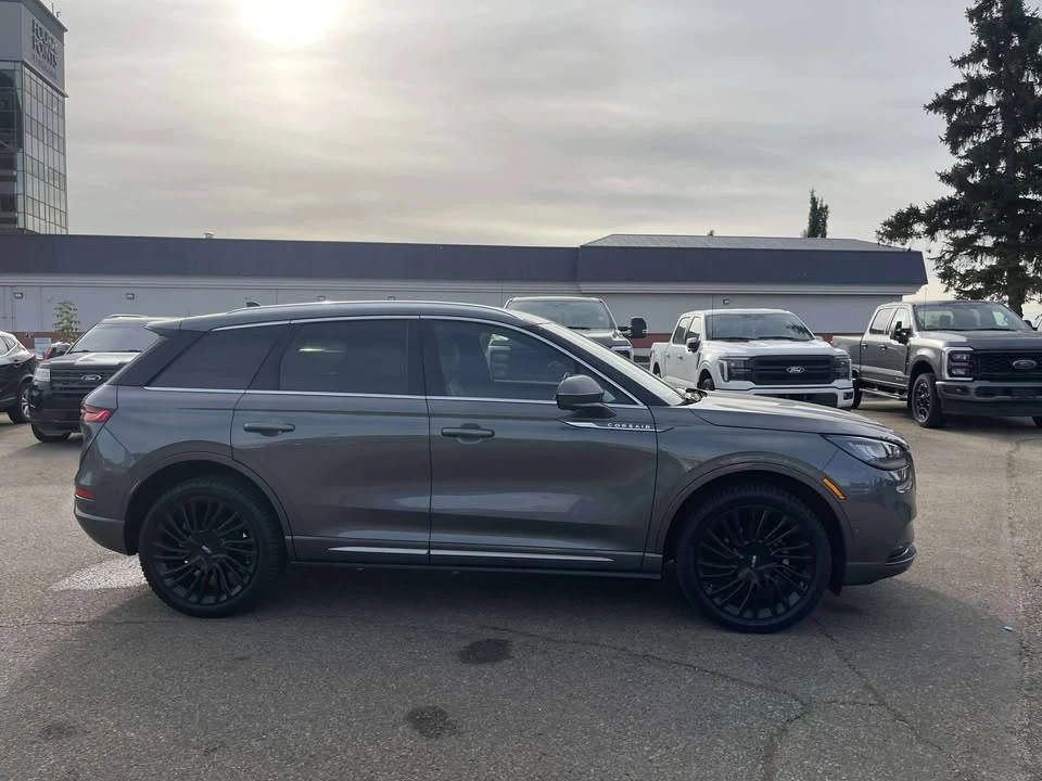 2022 Lincoln Corsair - Image 4 of 20