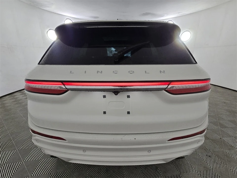 2022 Lincoln Corsair - Image 12 of 21