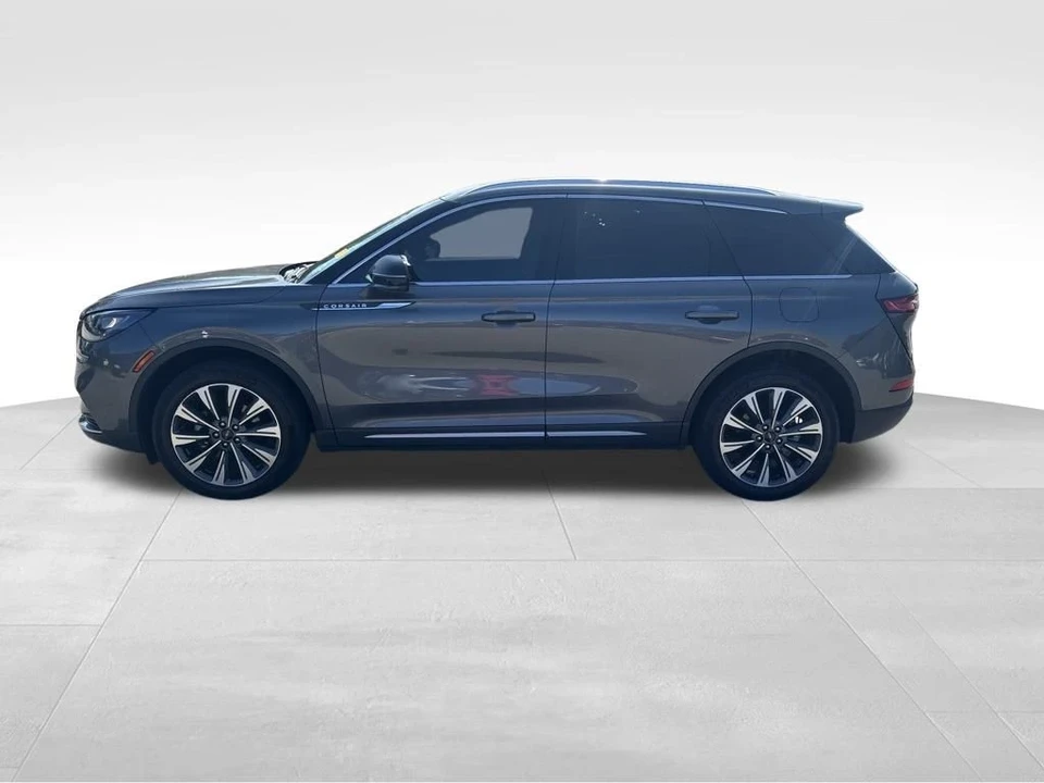2022 Lincoln Corsair - Image 3 of 12