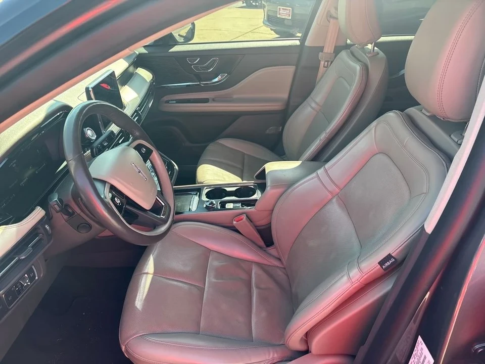 2022 Lincoln Corsair - Image 2 of 12