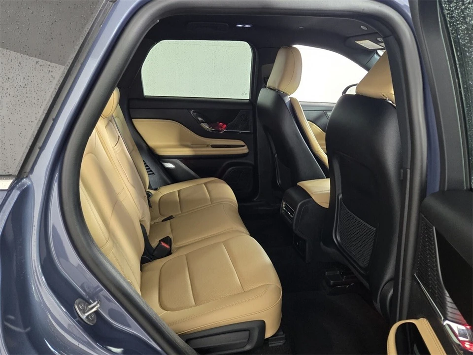 2022 Lincoln Corsair - Image 11 of 12