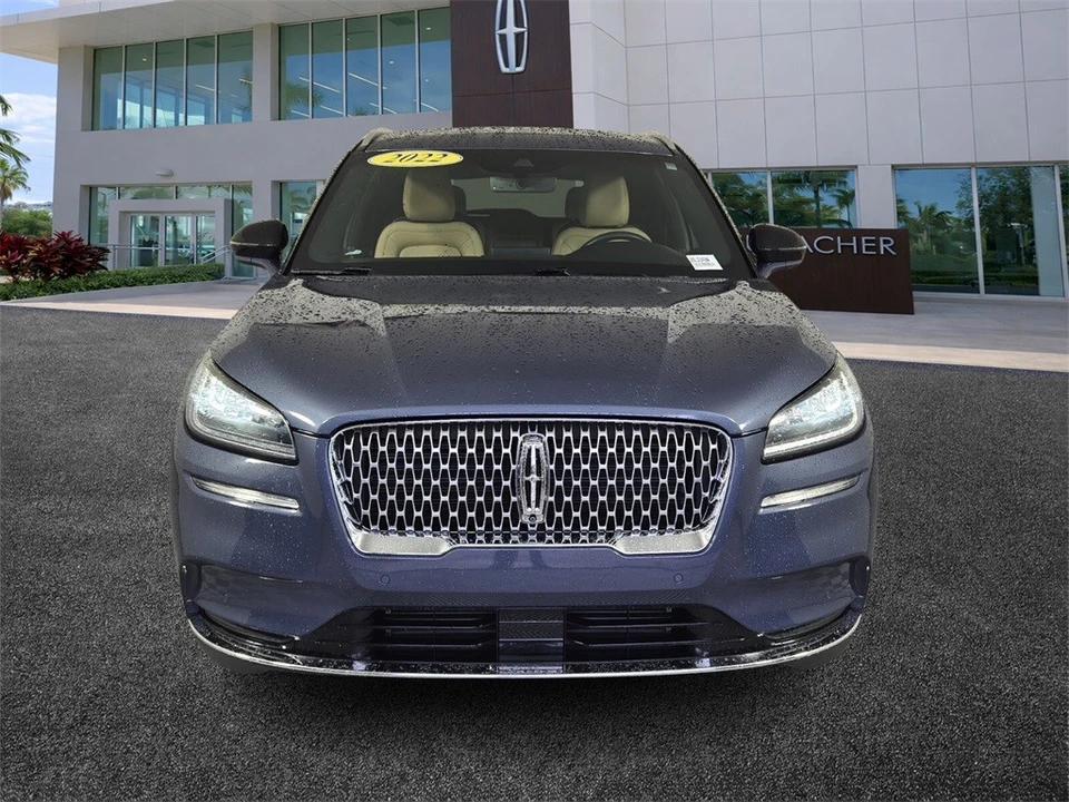 2022 Lincoln Corsair - Image 2 of 12