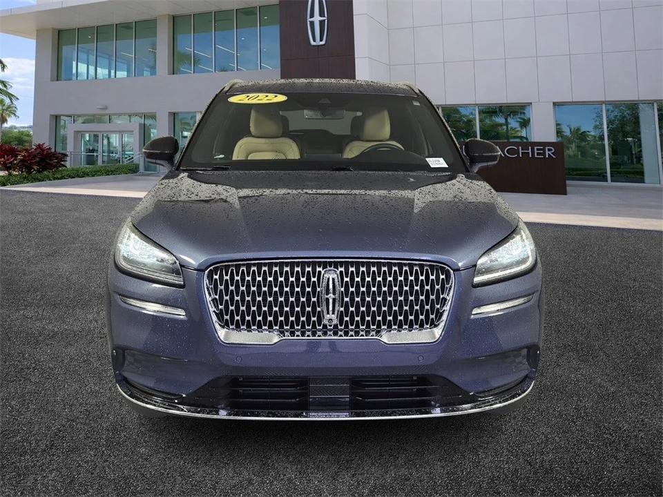 2022 Lincoln Corsair - Image 2 of 12