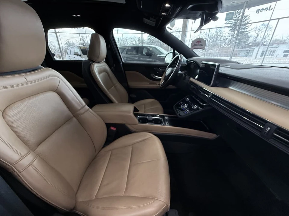 2022 Lincoln Corsair - Image 31 of 31