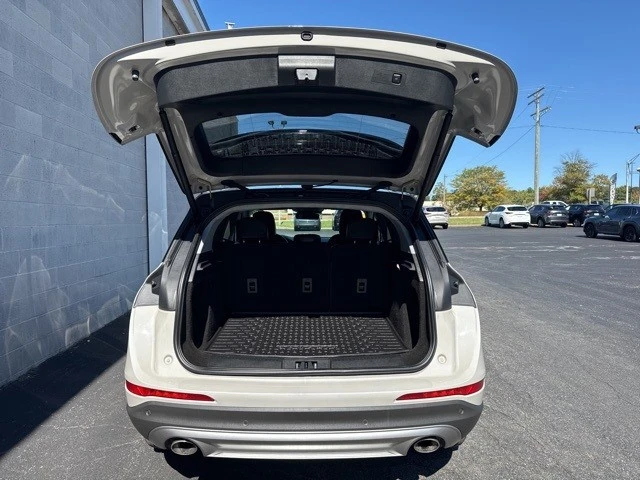 2022 Lincoln Corsair - Image 11 of 12
