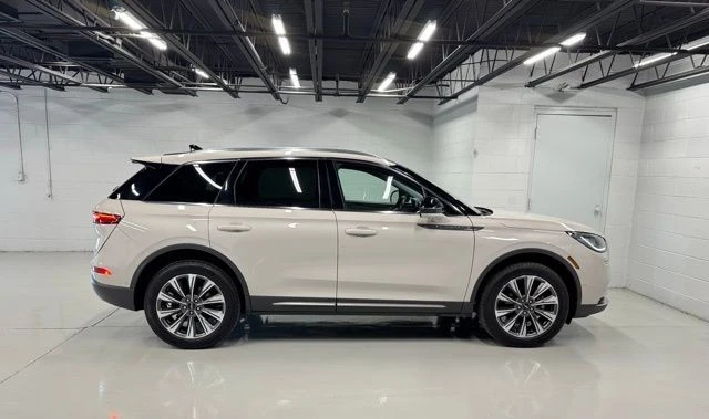 2022 Lincoln Corsair - Image 6 of 21